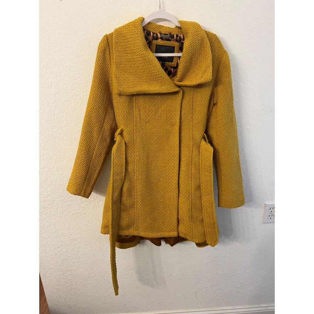 Steve Madden waffle woven belted coat women size medium